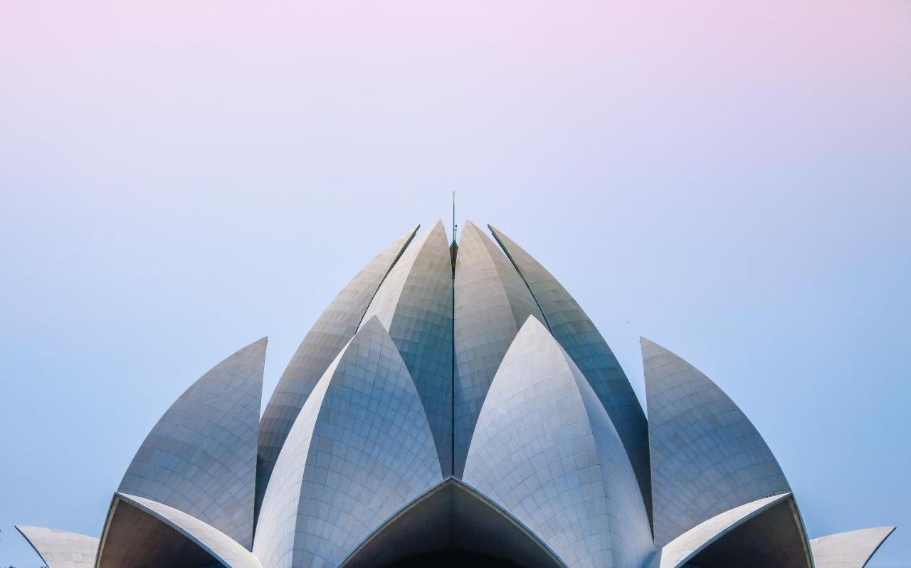 Hotel Fabulous - Delhi International Airport New Delhi Bagian luar foto